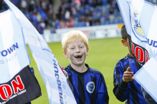 Guard of Honour v Cardiff 25.08.18- Birchencliffe Juniors