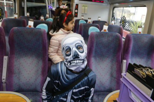 Spooky Train iq-9838